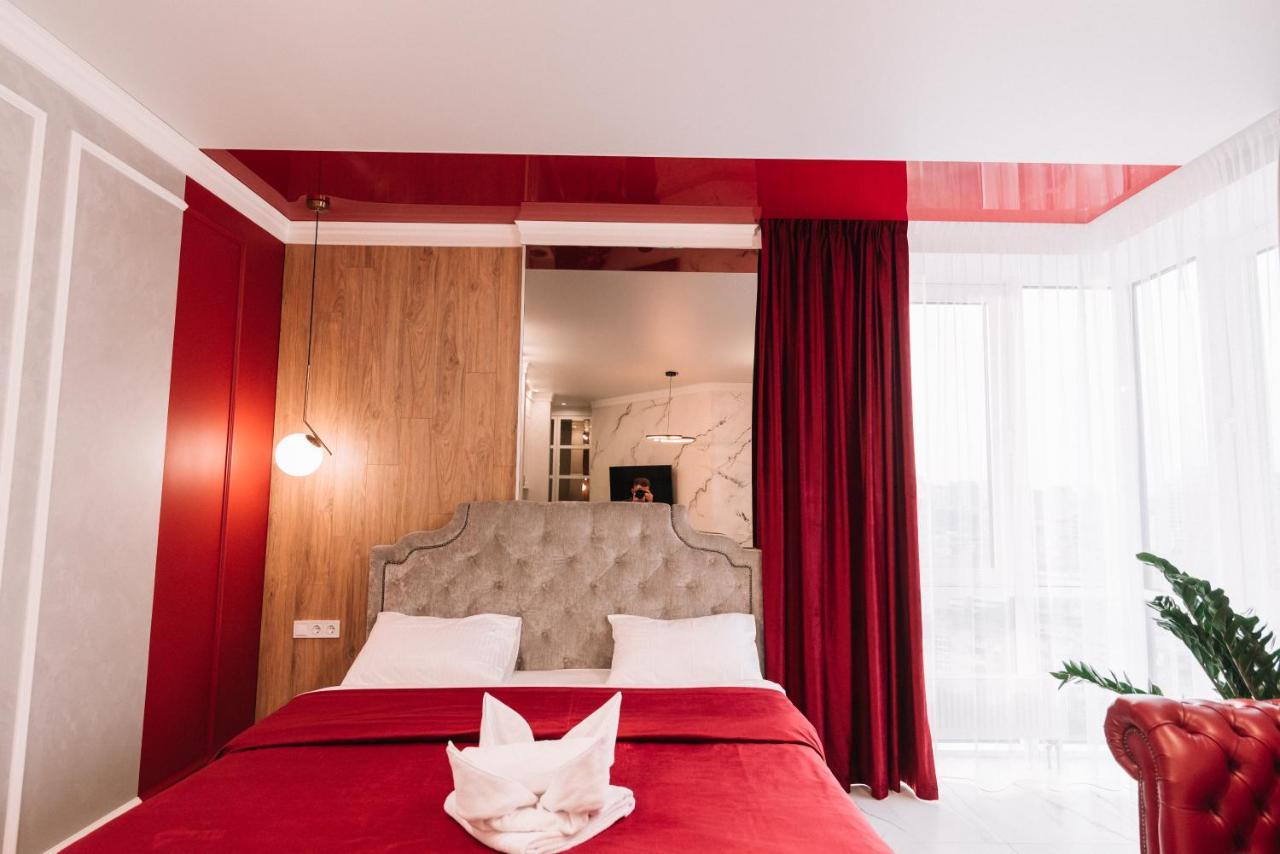 Royal Tower Vip Smart Apartments 4 Kyiv Exterior photo
